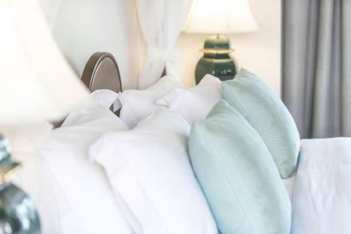 Bed & Breakfast Punyashthiti Villa