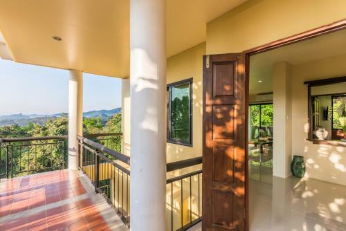 Hotel Chiangrai Lake Hill