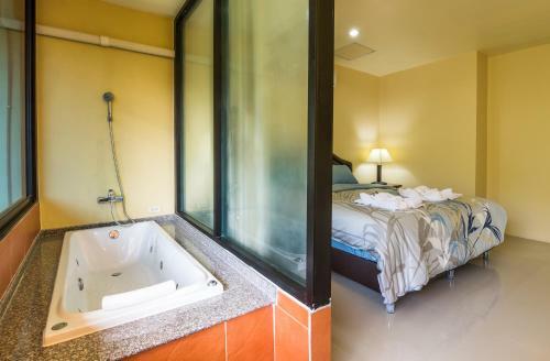 Hotel Chiangrai Lake Hill