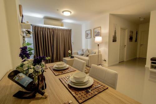 Baan Kiang Fah Apartment By Patcha