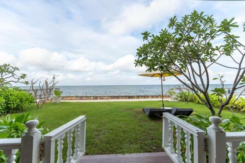 Hotel De Chaochom Hua Hin