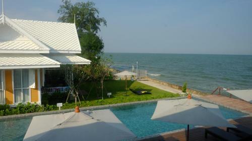 Hotel De Chaochom Hua Hin