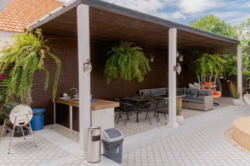 ???????????????? ?????? Art Gallery Pool Villa