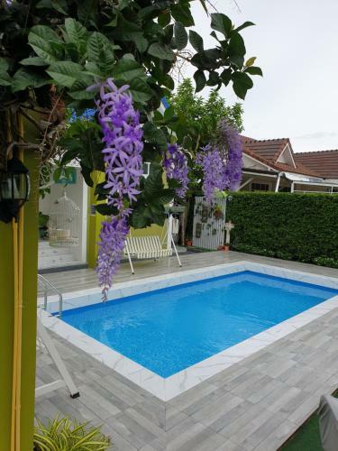 Little Home Poolvilla
