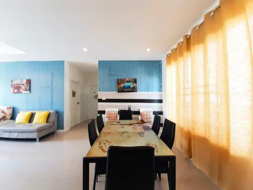 Enjoy Pool Villa Huahin (3br, 3baths, 1kitchen, 1living)