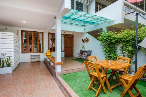 White Beach House Hua Hin 20 Second To The Beach