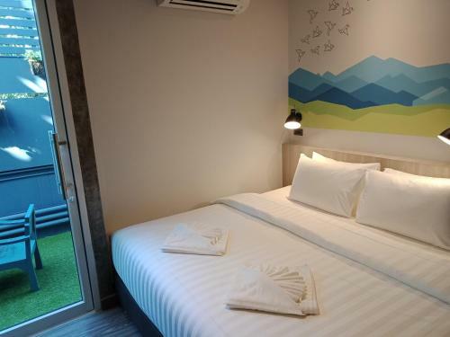 Hotel Lana Beds & Space