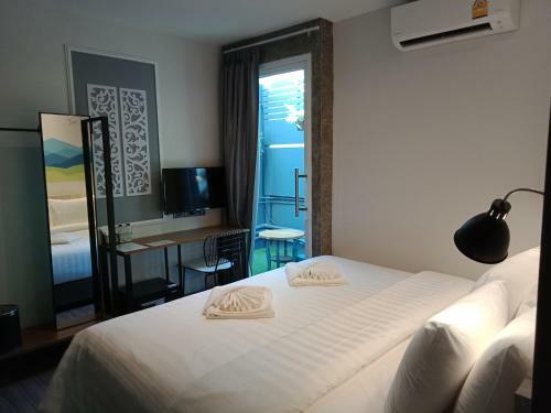 Hotel Lana Beds & Space