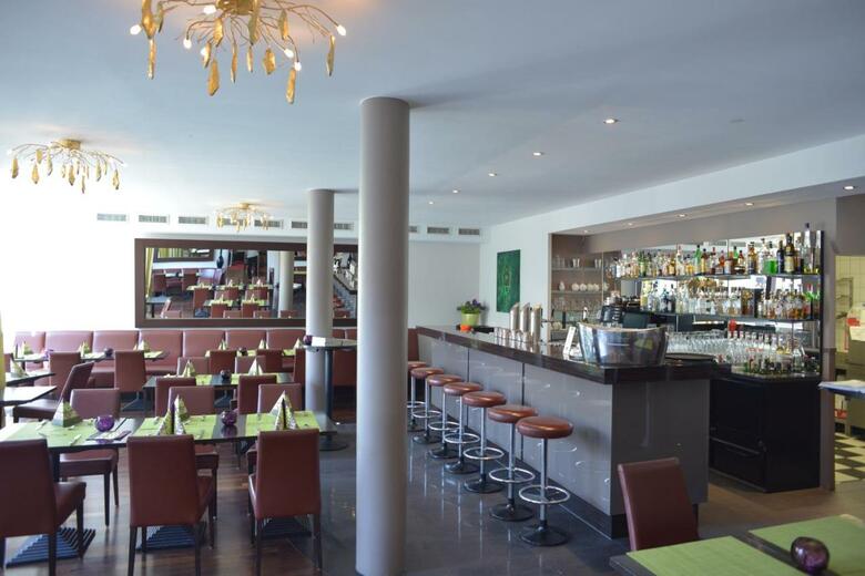 Hotel Schloss Reinach