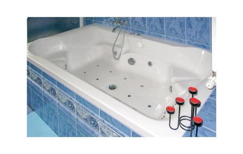 Holiday Home Holzendorfer Str. B