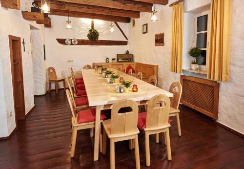 Hostal Hotel Gasthof Stocker