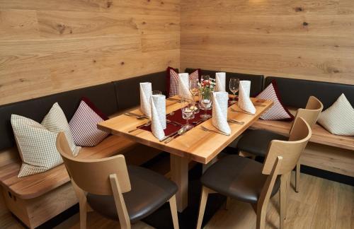 Hostal Hotel Gasthof Stocker
