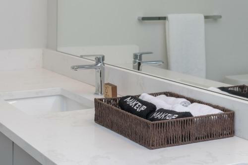Apartamento Penthouse, Ocean Views, Wrap Around Balcony