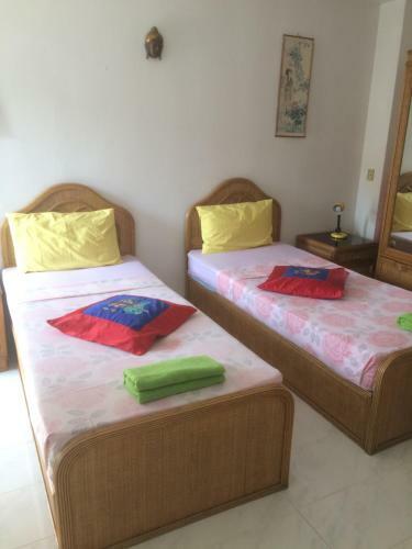 B&B View Talay 1b By Franco Jontiem