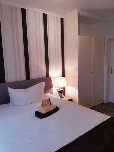 Hostal Hotel & Pension Morsum