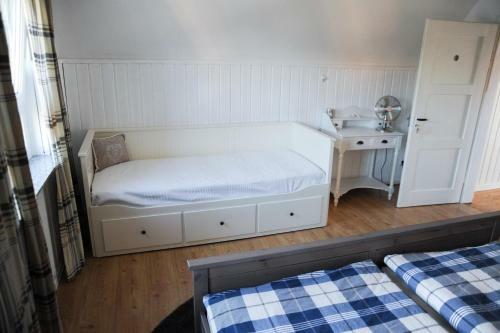 Hostal Minihotel B�chenbronn