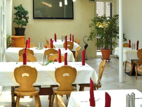 Hostal Landgasthof Hotel Scheubel