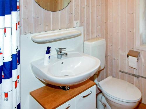 Two-bedroom Holiday Home In Gelting 3
