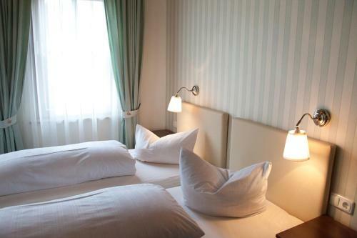 Hostal Gasthof - Hotel Zur Post