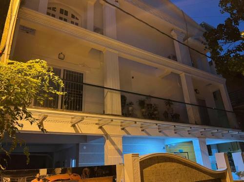 Jn Villa