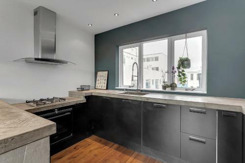 G5 - Penthouse Apartment