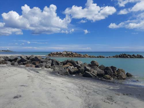 Apartamento En Playa Blanca - Panam�
