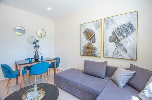 Luxury Apartment Marine View