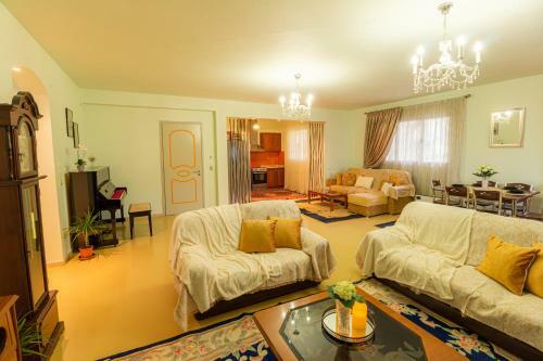 Secret Garden House Volos