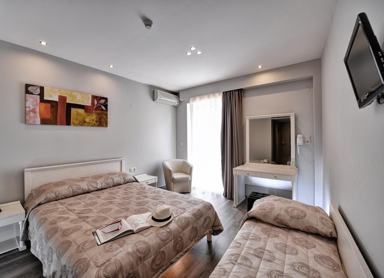 Hotel Irini