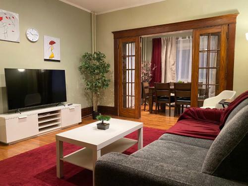 Apartamento 2 Br/ 3 Beds With Free Parking, Wifi And Much More