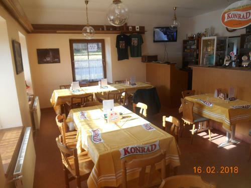 Hostal U Skrbl�ka - Restaurace A Penzion