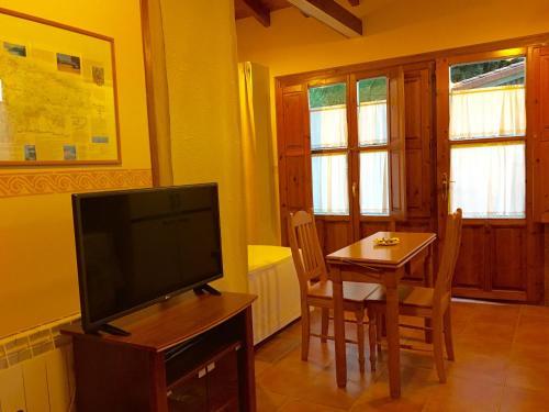Apartamentos El Prad�n De Santa Marina