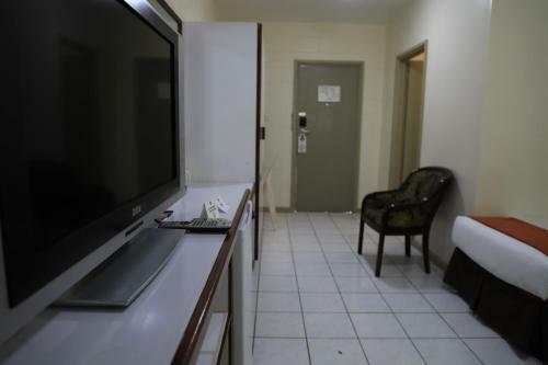 Huon Gulf Hotel