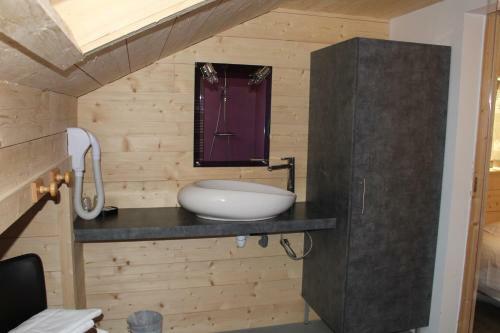 Hotel Logis Du Puy Ferrand