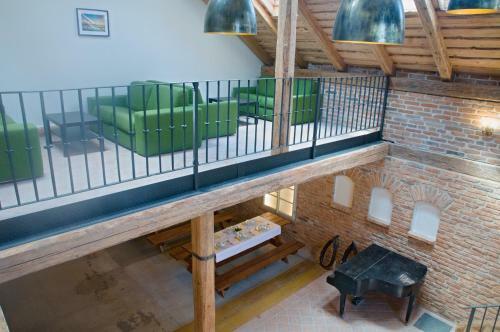 Hostal Penzion St?�brn� Lhota