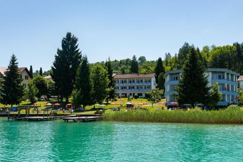Strandhotel Schabus