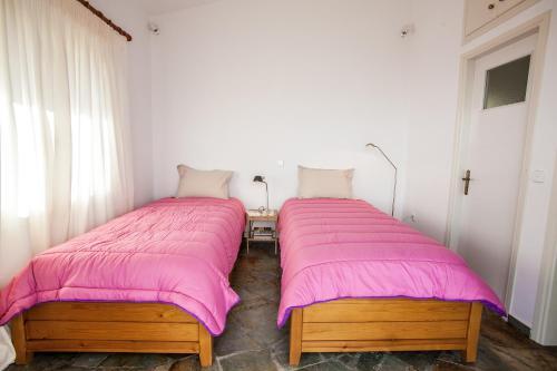 Seaside Maisonette In Kiveri, Near Nafplion.