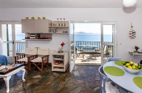 Seaside Maisonette In Kiveri, Near Nafplion.