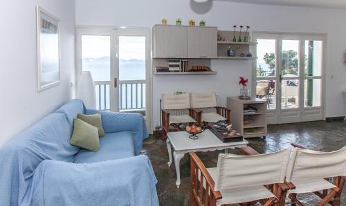 Seaside Maisonette In Kiveri, Near Nafplion.