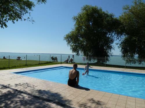 Aqua Camp Mobilh�zak - Eur�pa Kemping Als��rs
