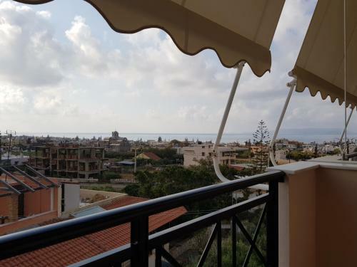 Christi Apartments B