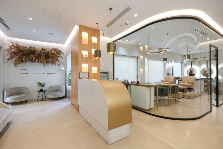 Golden City Hotel