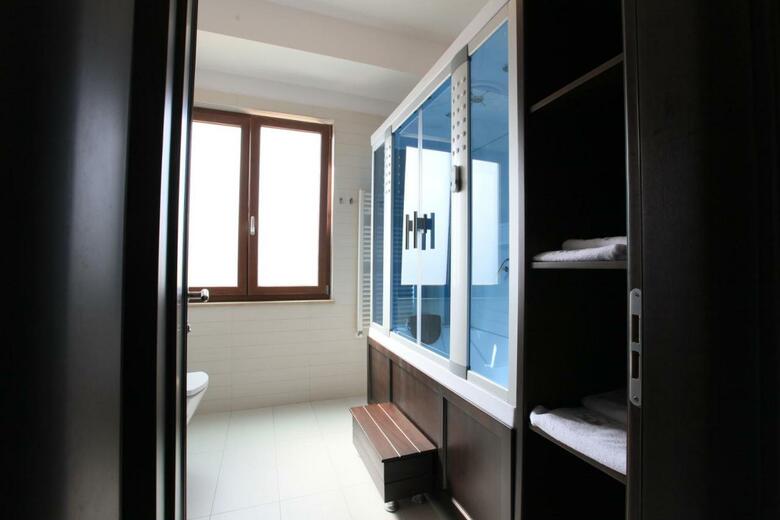 Hotel Victoria Tirana Albania