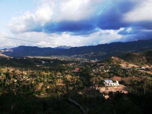 Hotel & Hostal Yaxkin Copan