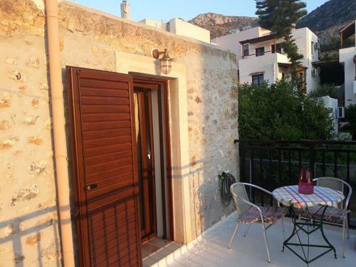 Koutouloufari Cosy Cretan Cottage