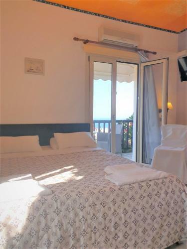 Hostal Room In Studio - One Room Private Suite