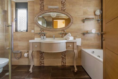 Apartamento Erondas Villa With Shared Pool In Koutouloufari