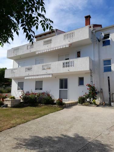 Apartmani By The See Bo?o Beni?