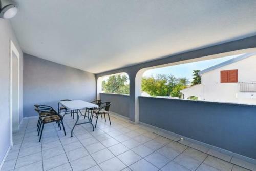 Beautiful Apartment Leut Close To The Sandy Beach
