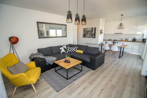 Apartamentos Sky